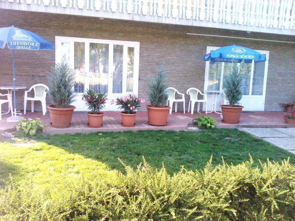 Napfeny Apartment Keszthely Exterior foto